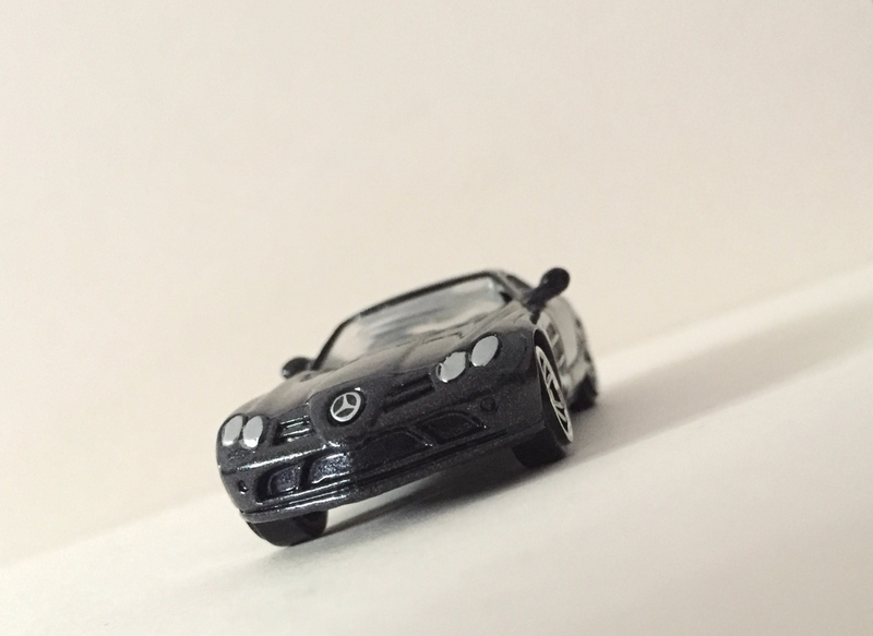 Illustration for article titled McLaren Monday - Mercedes Benz SLR McLaren 1/64 by Motor Max